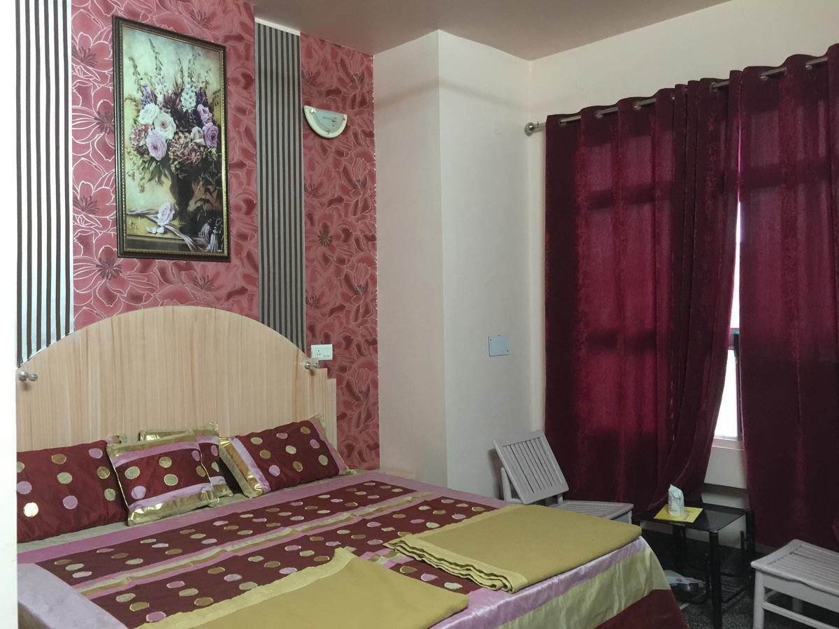 Harsh Hotel Suratgarh 外观 照片